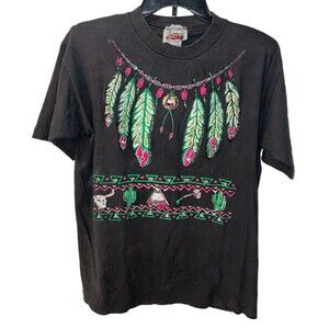 Get Lucky Native American Feathers Shirt Womens One Size Single Stitch USA Tee